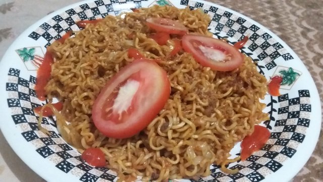 mie instan jadi.jpg