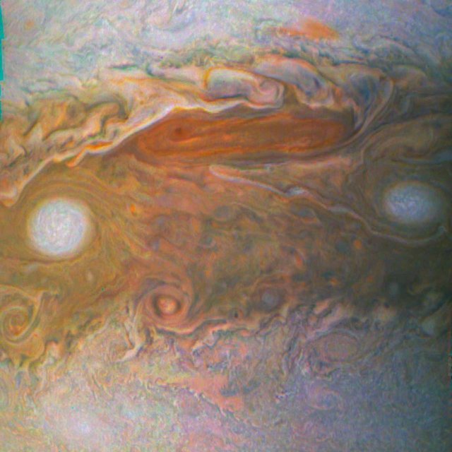 Juno11.jpeg