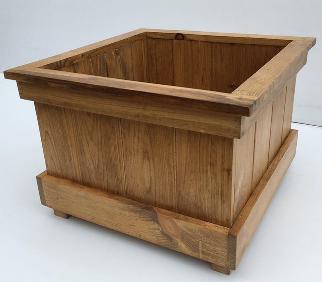 Wilno Sqare Planter Stained.jpg