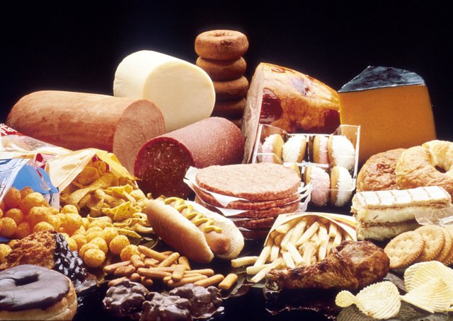 high-fat-foods-nci-visuals-online.jpg