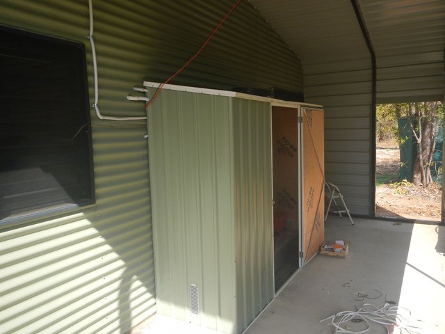 Solar shed 1.JPG