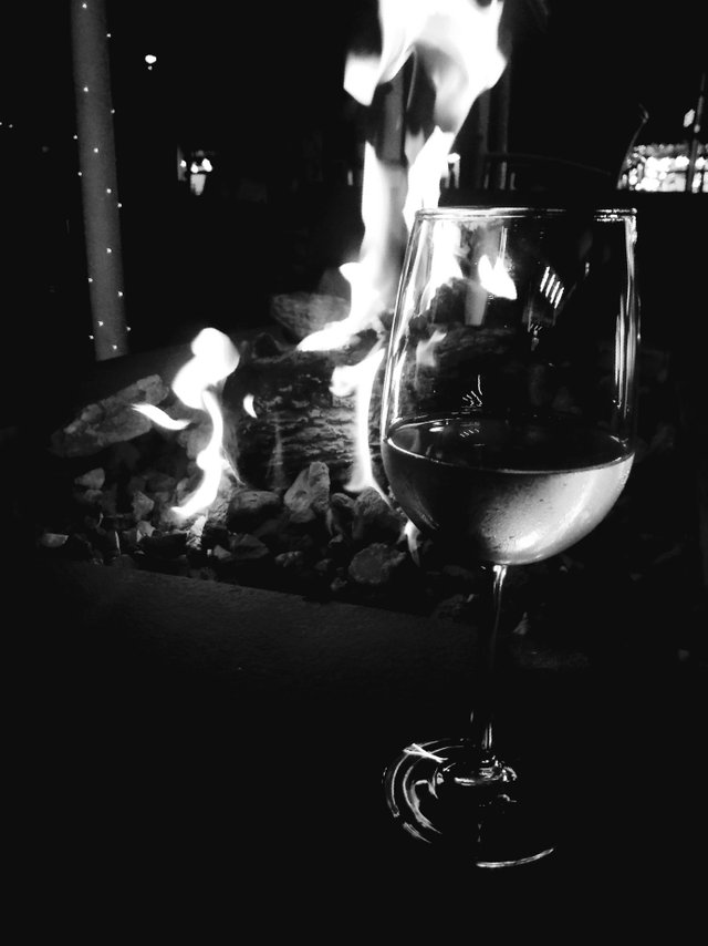 B&W.Wine.jpg