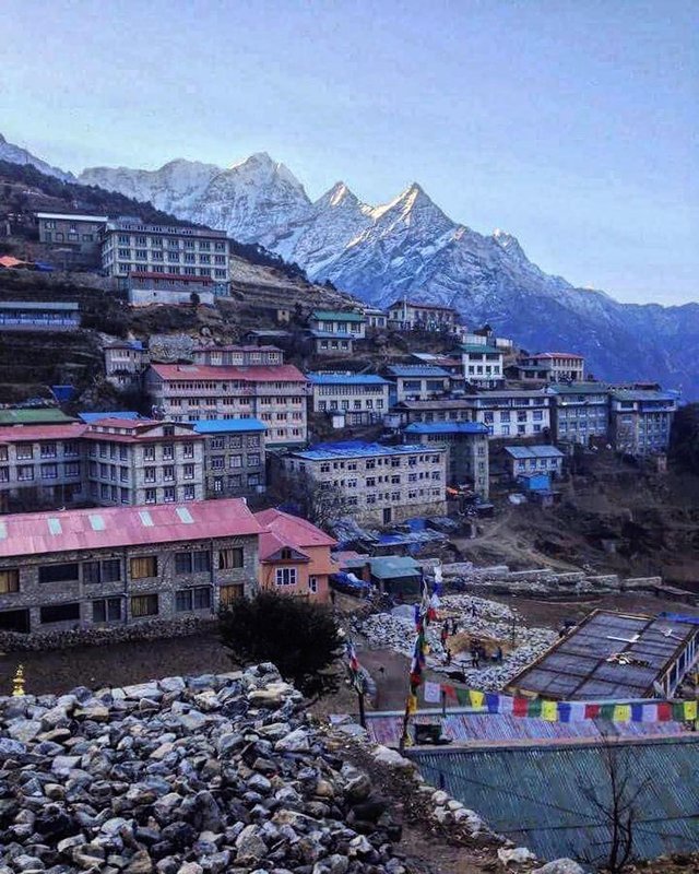 namche2.jpg