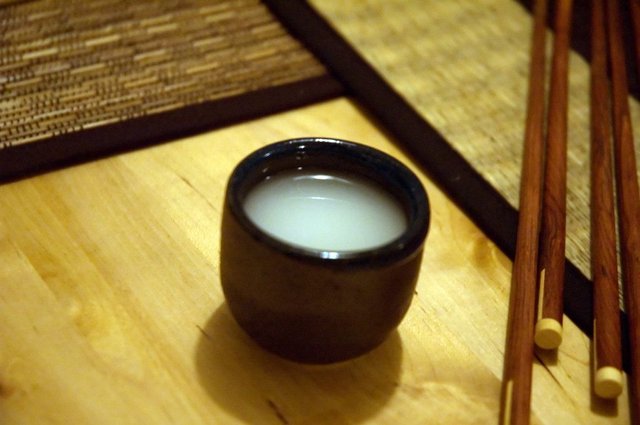 japan-sake-s3008x2000-450186-1020.jpg