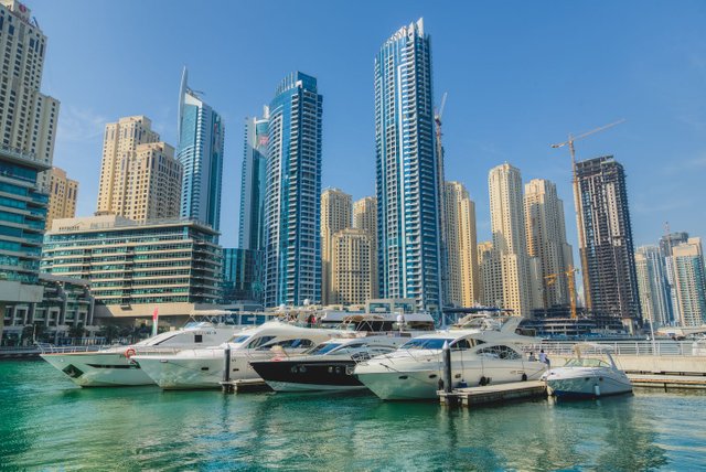 dubai_marina_by_jeff_lombardo.jpg