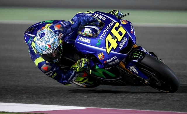 movistar-yamaha-prepare-for-2017-season-kick-off-in-qatar.jpg