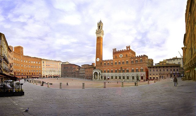 Siena5 wikimedia.org.jpg