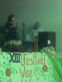 samira cantando2.jpg