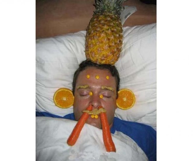 PineappleHead.jpg