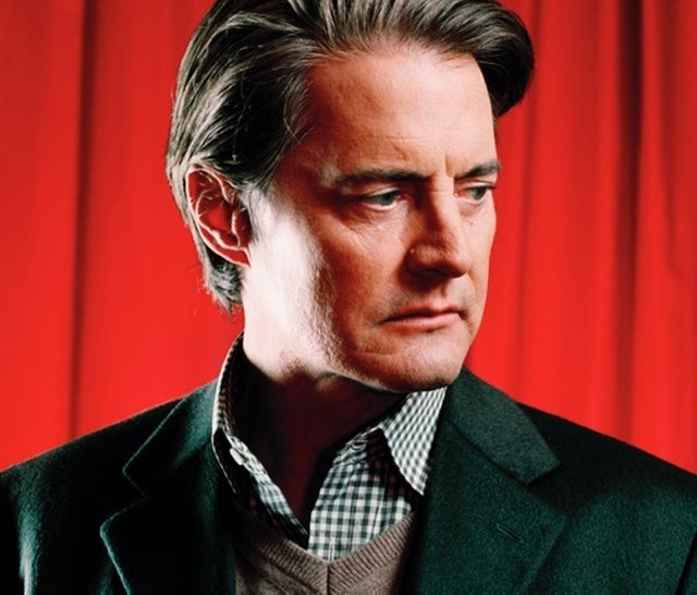 Twin_peaks_1.jpg