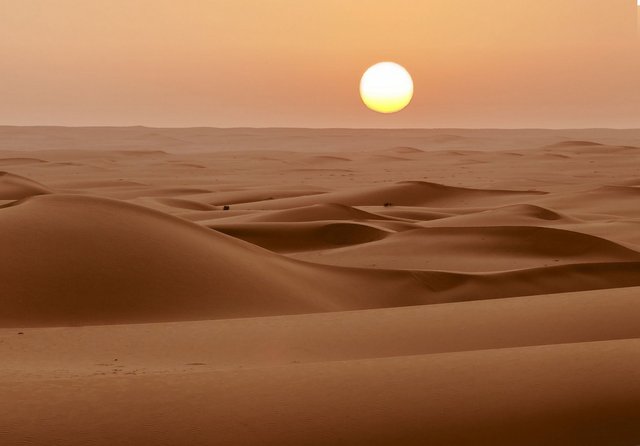 desert-sand-sun-horizon.jpg