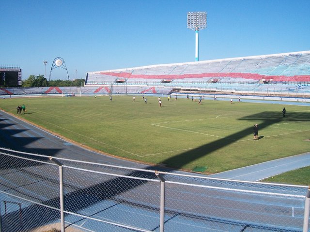 Estadio Luis Aparicio El Grande - World of Stadiums