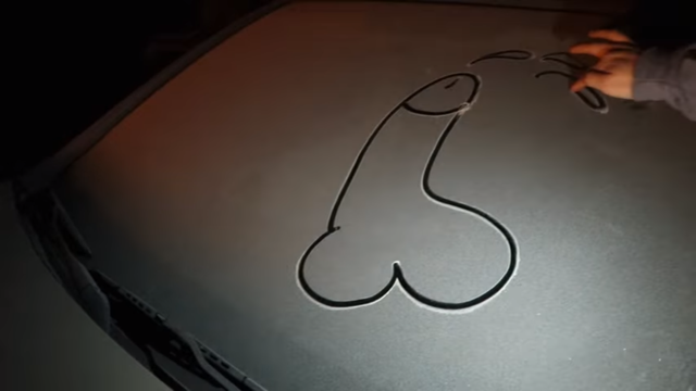 penis lives in ur car windshield.png