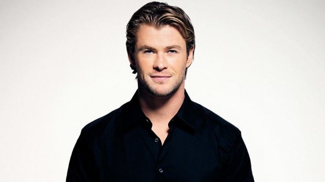 Chris-Hemsworth-Top-Most-Famous-Handsome-Actors-in-The-World-in-2018.jpg