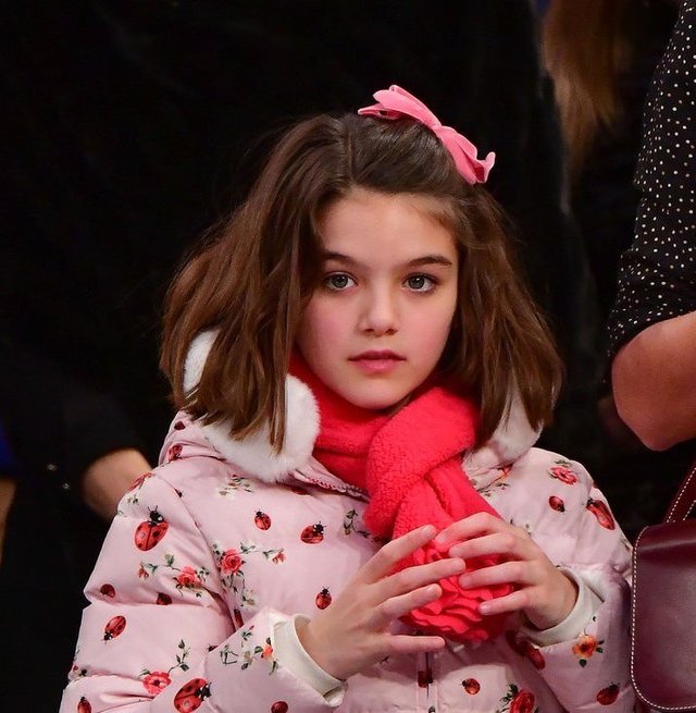 Katie-Holmes-Suri-Cruise-tom-quits-scientology-+-+1-.jpg