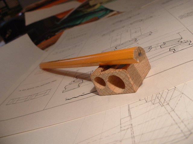pencils-projects-2-1473691.jpg