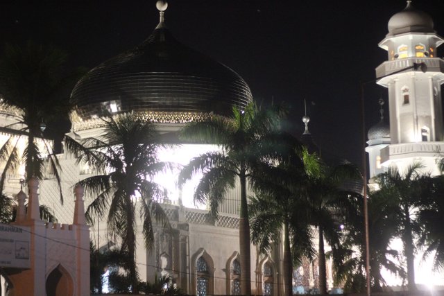 MASJID.JPG