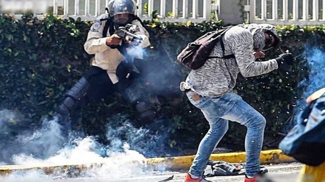 protestas-en-venezuela1-800x450.jpg