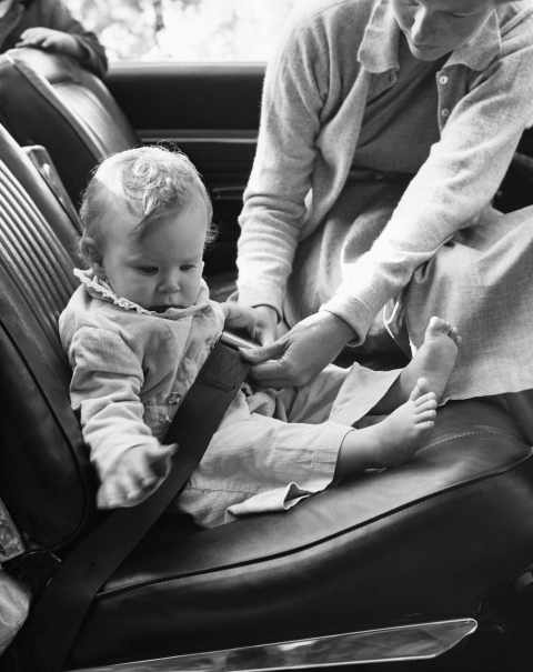 gallery-1445376483-baby-car-seat-final.png