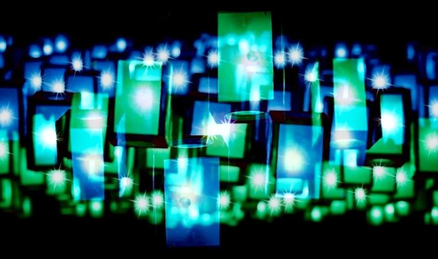 christmas-luminaries-green-blue-blend-thumbnail.jpg