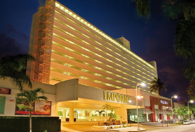 Hotel Emporio.jpg