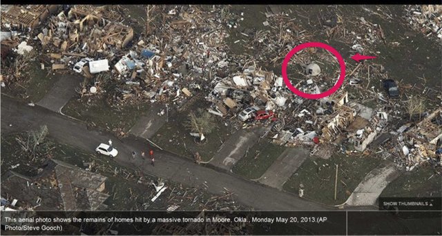Dome home survives Tornado.jpg