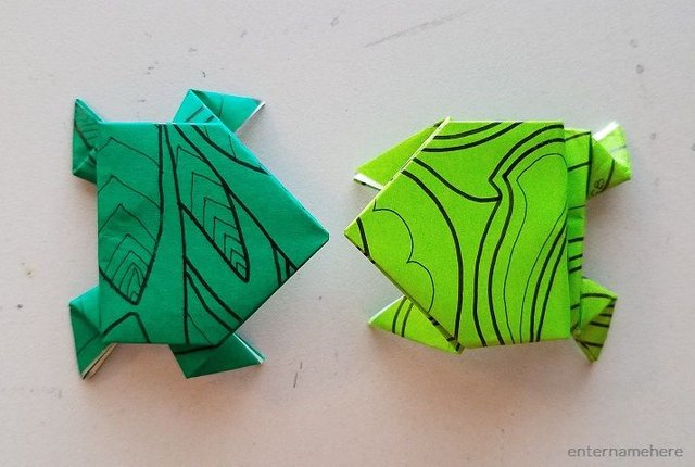 steemit-enternamehere-origami-frogs-green.jpg