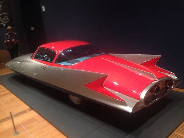 1955-Chrysler-Ghia-Streamline-X-Gilda.jpg