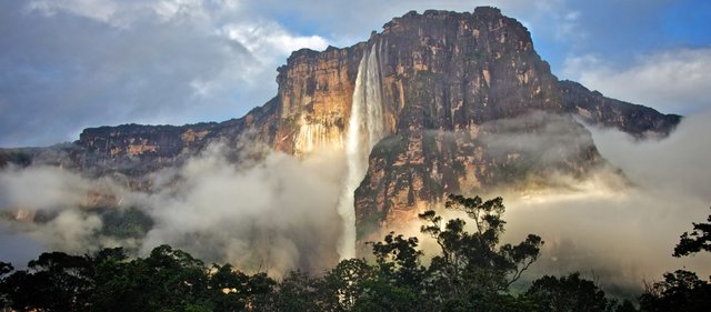 monumental salto angel.jpg