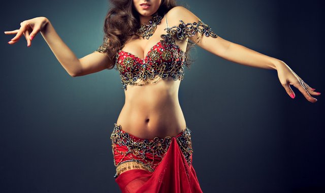 bellydancer-2048x1217.jpg