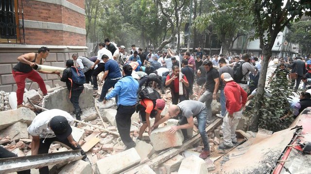 AFP_SK8O1_20170919205822-kFv-U4314128904159fE-992x558@LaVanguardia-Web.jpg