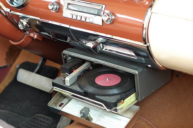 record player car.jpg