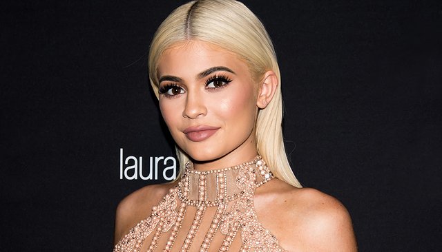 kylie_jenner_desearia_dedicarse_a_la_musica_8307_980x560.jpg