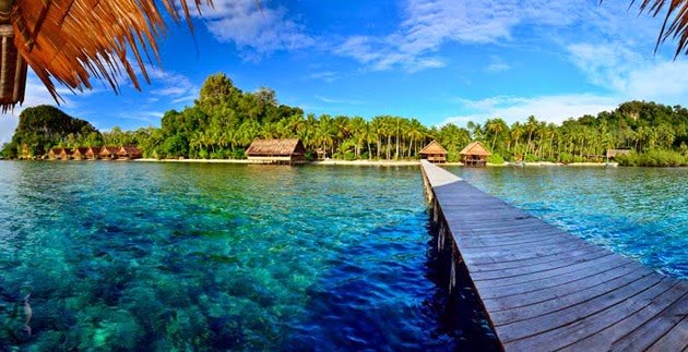 wisata raja ampat.jpg