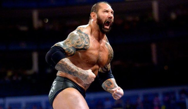 Batista-WWE-670x388.jpg