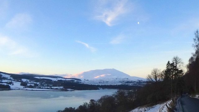 2 Schiehallion and Loch Tummel, dawn, with moon better.jpg