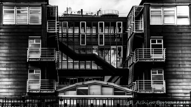 Hamburg-2.jpg