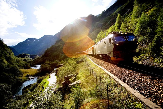 norway_in_a_nutshell_flamrailway_paal_audestad_fjordtourscom.jpg