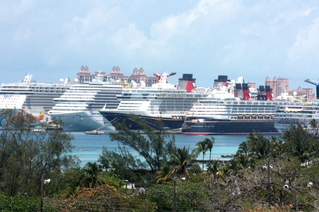 The Bahamas - Nassau - Cruise Ship terminal with Atlantis Resort behind.jpg