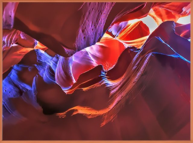 Antelope Canyon, Arizona.jpg