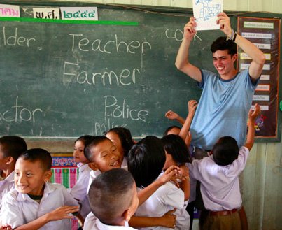 teaching-children-in-thailand.jpg