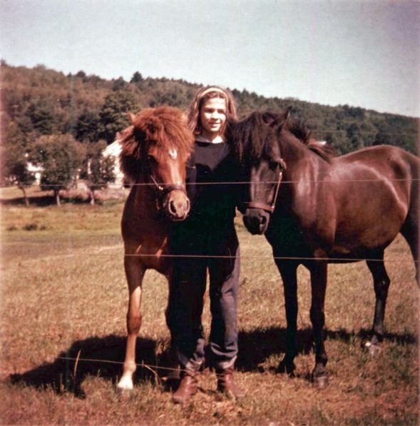Sybil, Pam, Rachel1 crop2 1965.jpg