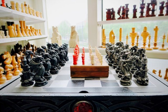 chessmen game of thrones.jpg