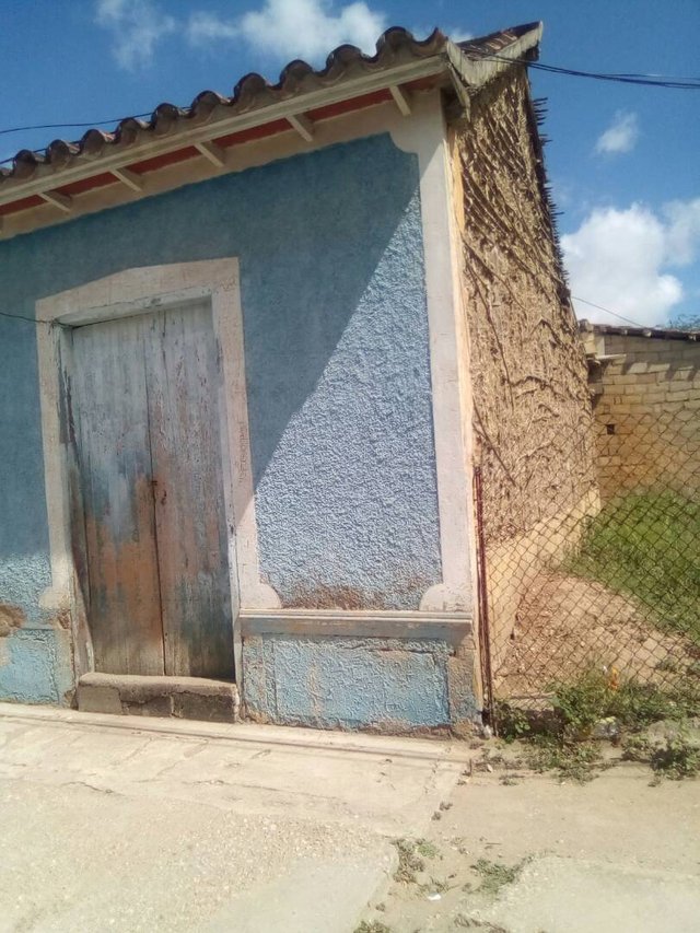 casita de barro.JPG