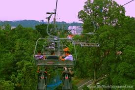 Cable Car Singapore.jpg