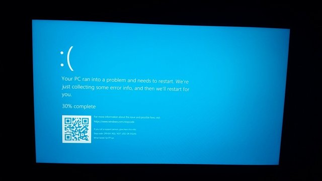Windows 10 Blue Screen Of Death.jpg