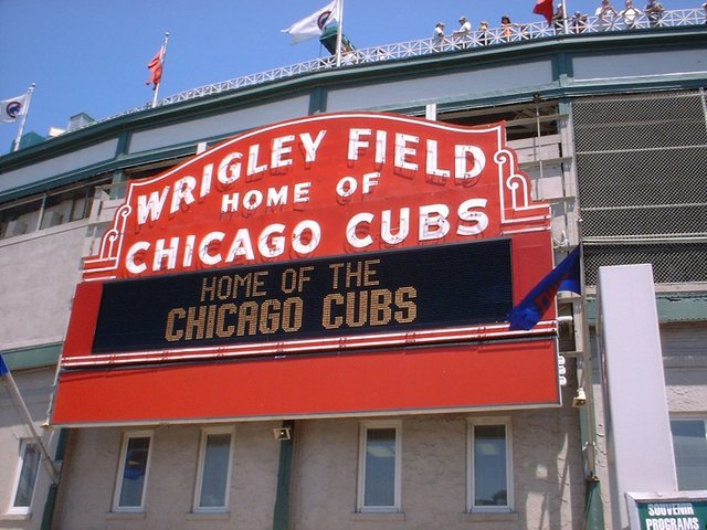 Wrigley-Field-Chicago-Cubs.jpg