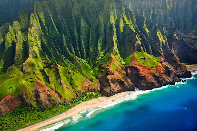 Na Pali, en Hawai.jpg