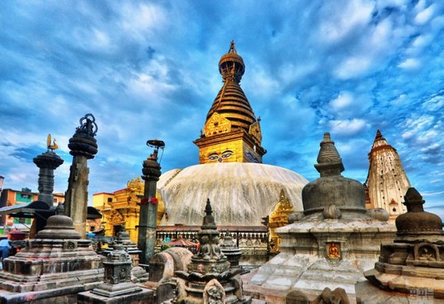 Swayambhunath_Stupa-642x440.jpg