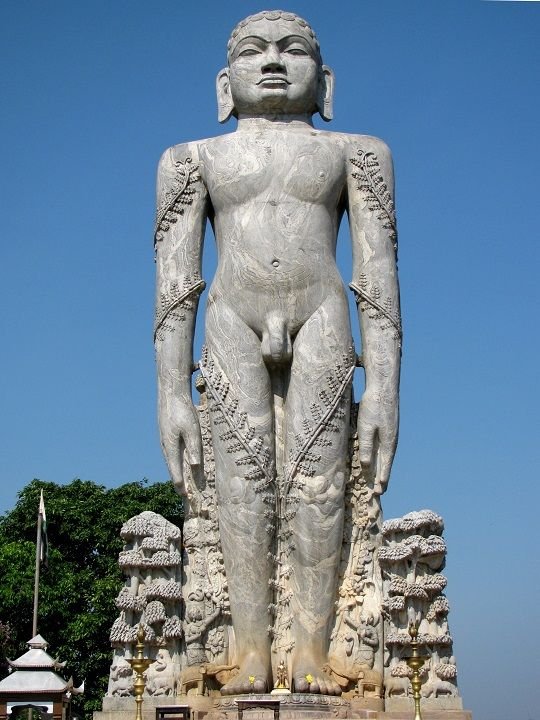 gomateshwara-statue-dharmasthala-2[1]_1526580824161.jpg